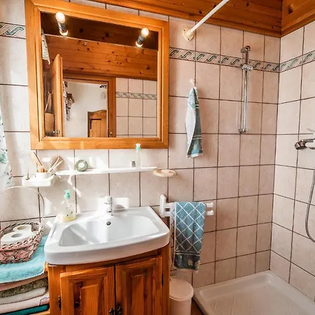 Villa Authentic Countryside With Hot Tub Veliki Kamen