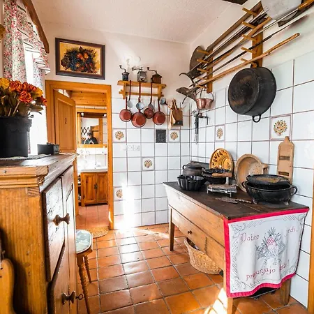 Authentic Countryside With Hot Tub Veliki Kamen