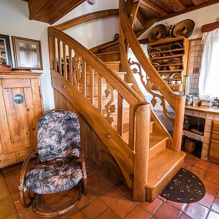 Authentic Countryside With Hot Tub *