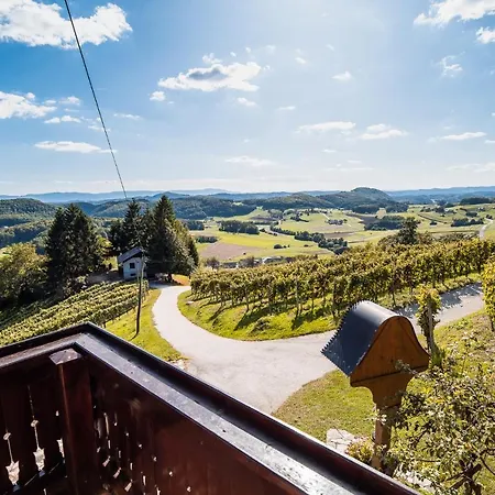Vila Authentic Countryside With Hot Tub *