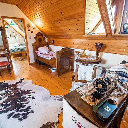 Vila Authentic Countryside With Hot Tub