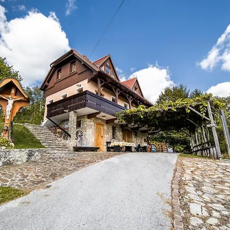 Authentic Countryside With Hot Tub Veliki Kamen