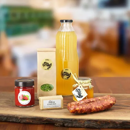 Authentic Countryside With Hot Tub Villa *