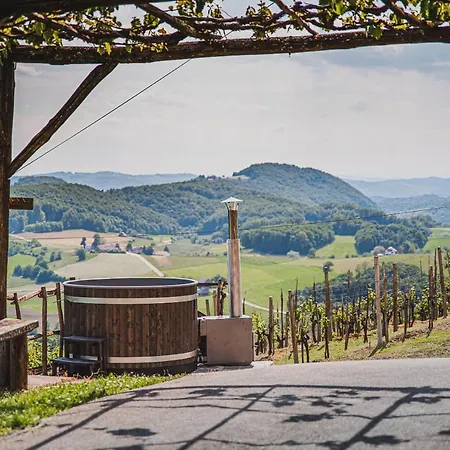 Authentic Countryside With Hot Tub * Veliki Kamen