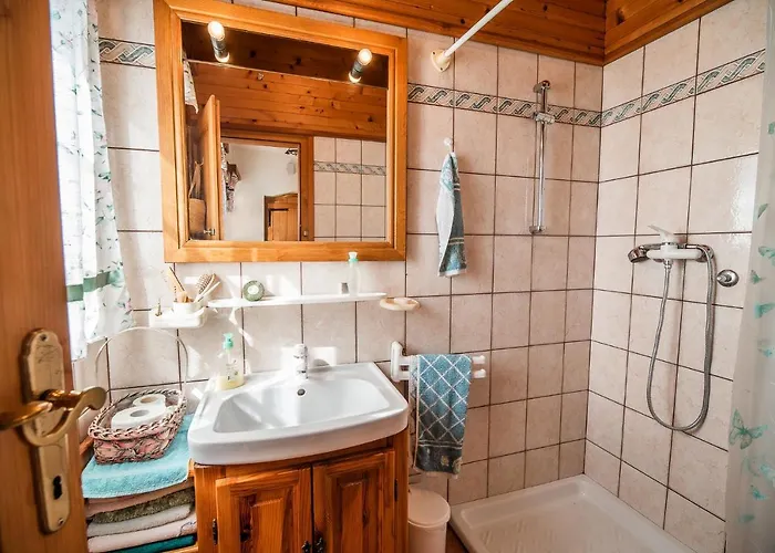 Vila Authentic Countryside With Hot Tub Veliki Kamen