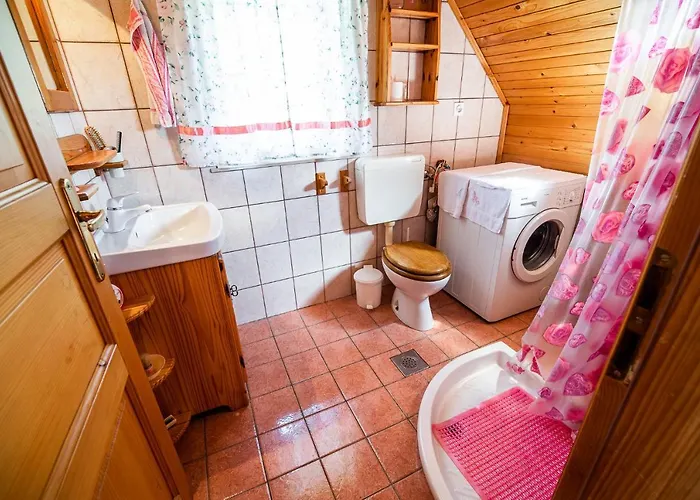 Vila Authentic Countryside With Hot Tub