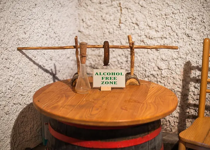 Authentic Countryside With Hot Tub * Veliki Kamen