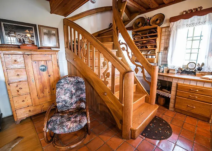 Authentic Countryside With Hot Tub *