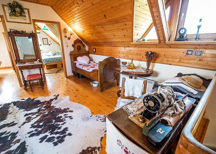 Vila Authentic Countryside With Hot Tub