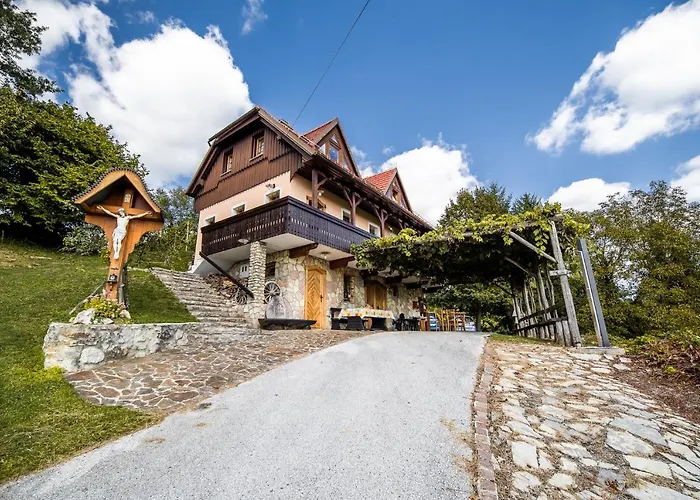 Authentic Countryside With Hot Tub Veliki Kamen