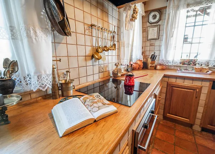 Authentic Countryside With Hot Tub Veliki Kamen