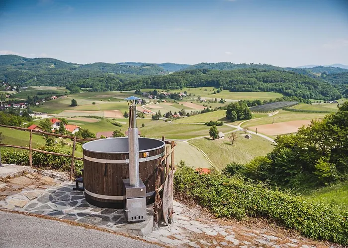 Authentic Countryside With Hot Tub *